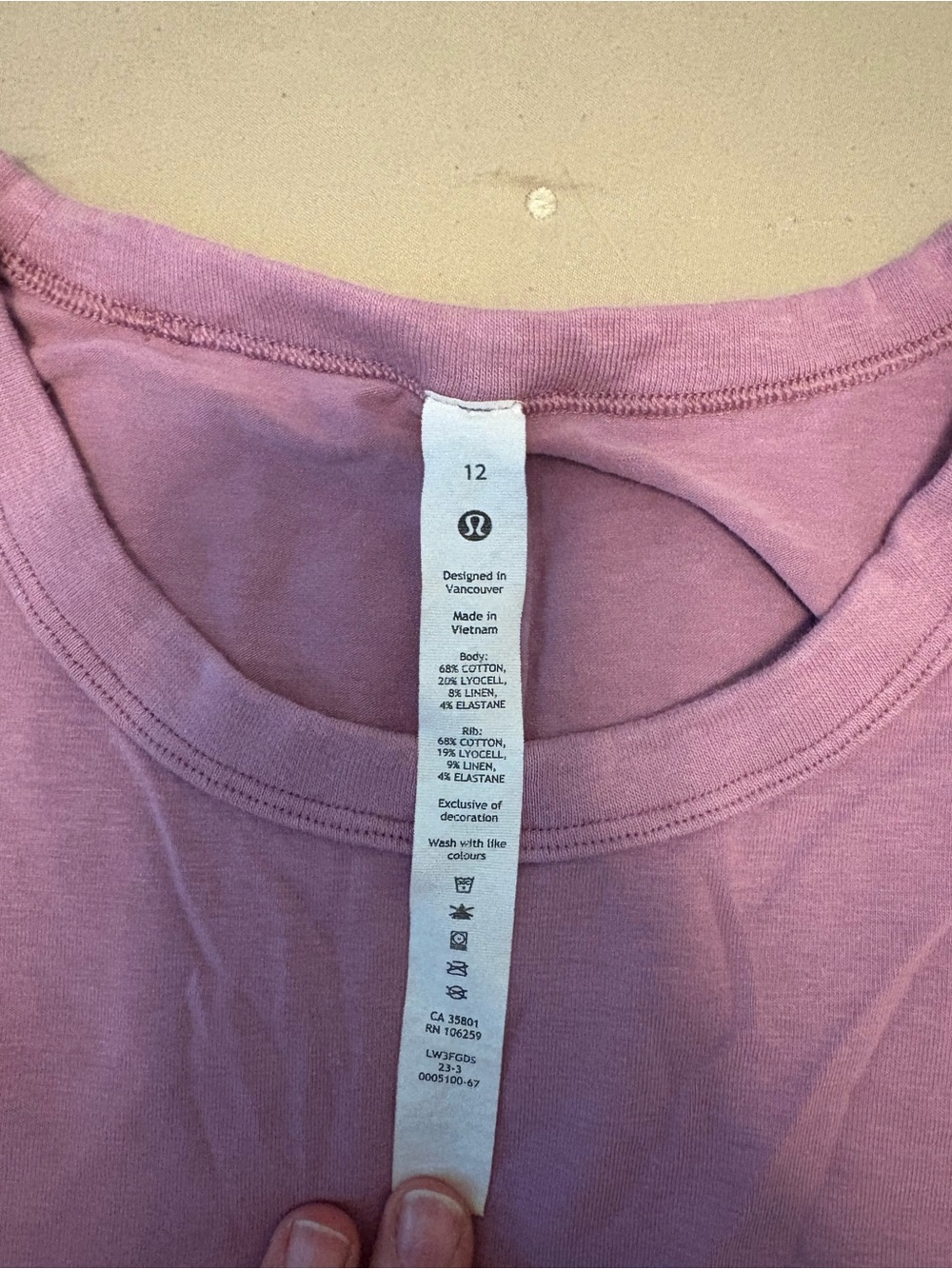 Lululemon Cates Tee - Picture 3 of 4